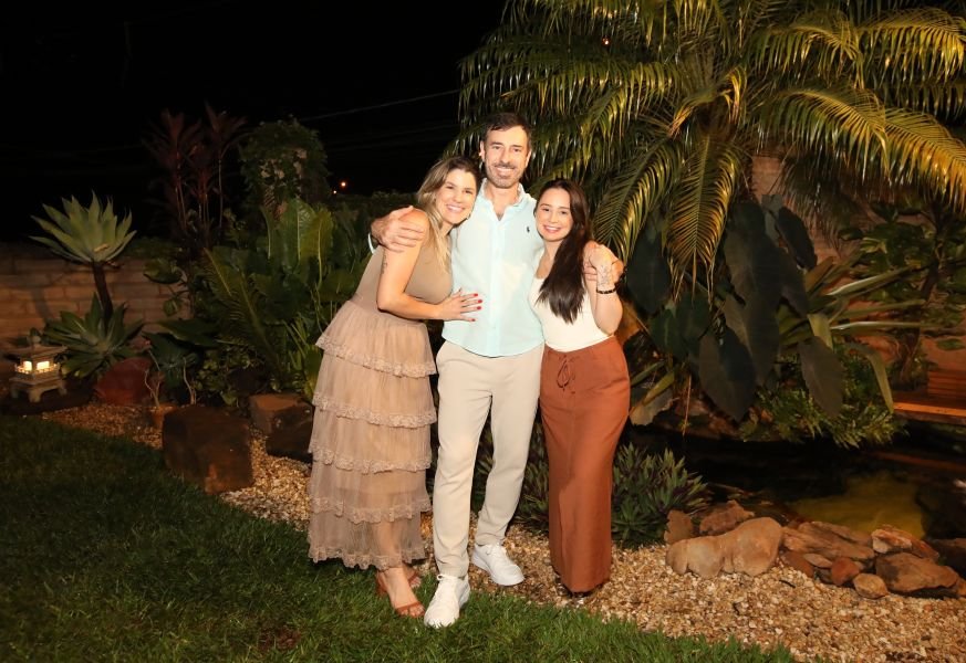 CONFRATERNIZAÇÃO 2025 DA CLÍNICA CALDEIRA ODONTOLOGIA - Eloisa Mattos