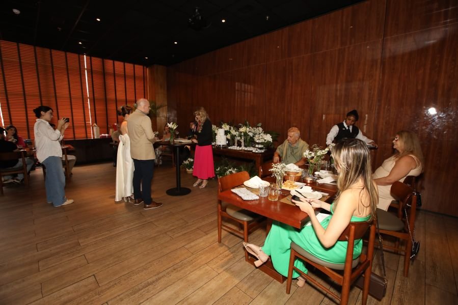 BODAS DE PRATA DE FERNANDA E GLAUBER – RESTAURANTE CÔCO BAMBU - Eloisa Mattos