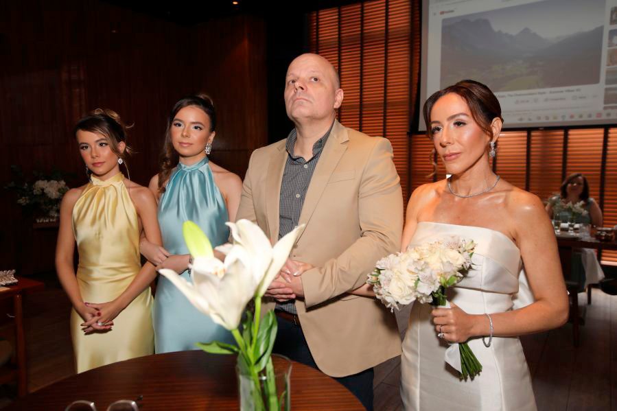 BODAS DE PRATA DE FERNANDA E GLAUBER – RESTAURANTE CÔCO BAMBU - Eloisa Mattos