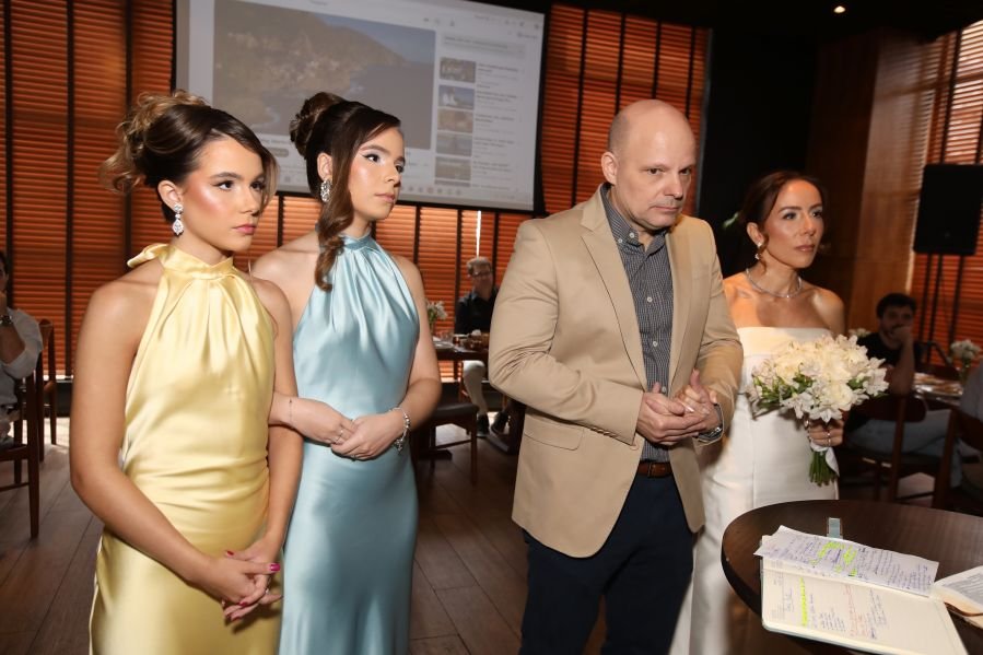 BODAS DE PRATA DE FERNANDA E GLAUBER – RESTAURANTE CÔCO BAMBU - Eloisa Mattos