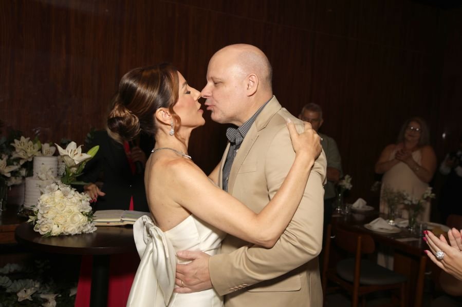 BODAS DE PRATA DE FERNANDA E GLAUBER – RESTAURANTE CÔCO BAMBU - Eloisa Mattos