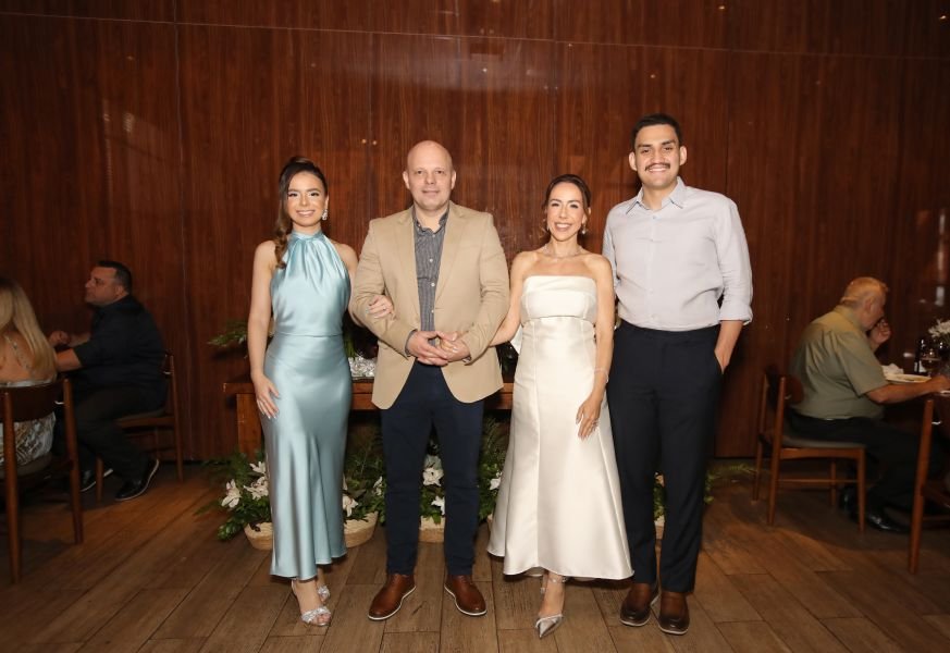 BODAS DE PRATA DE FERNANDA E GLAUBER – RESTAURANTE CÔCO BAMBU - Eloisa Mattos