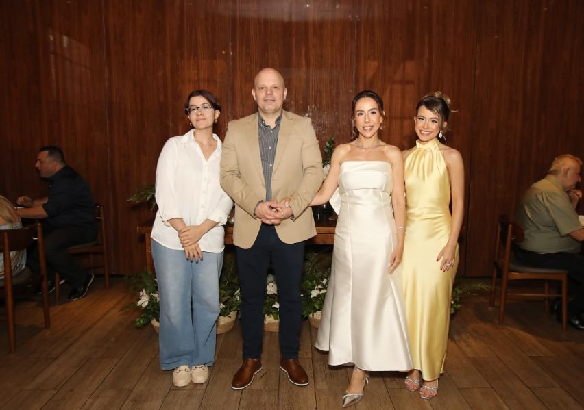 BODAS DE PRATA DE FERNANDA E GLAUBER – RESTAURANTE CÔCO BAMBU - Eloisa Mattos