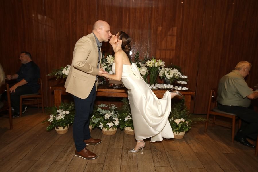 BODAS DE PRATA DE FERNANDA E GLAUBER – RESTAURANTE CÔCO BAMBU - Eloisa Mattos