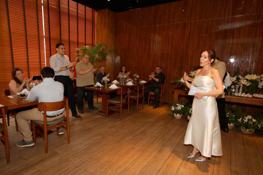 BODAS DE PRATA DE FERNANDA E GLAUBER – RESTAURANTE CÔCO BAMBU - Eloisa Mattos