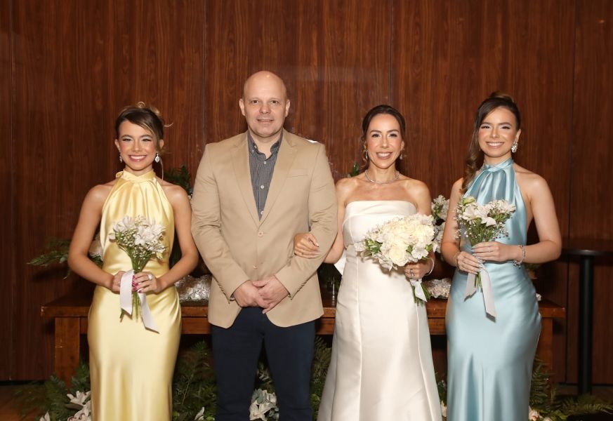 BODAS DE PRATA DE FERNANDA E GLAUBER – RESTAURANTE CÔCO BAMBU - Eloisa Mattos