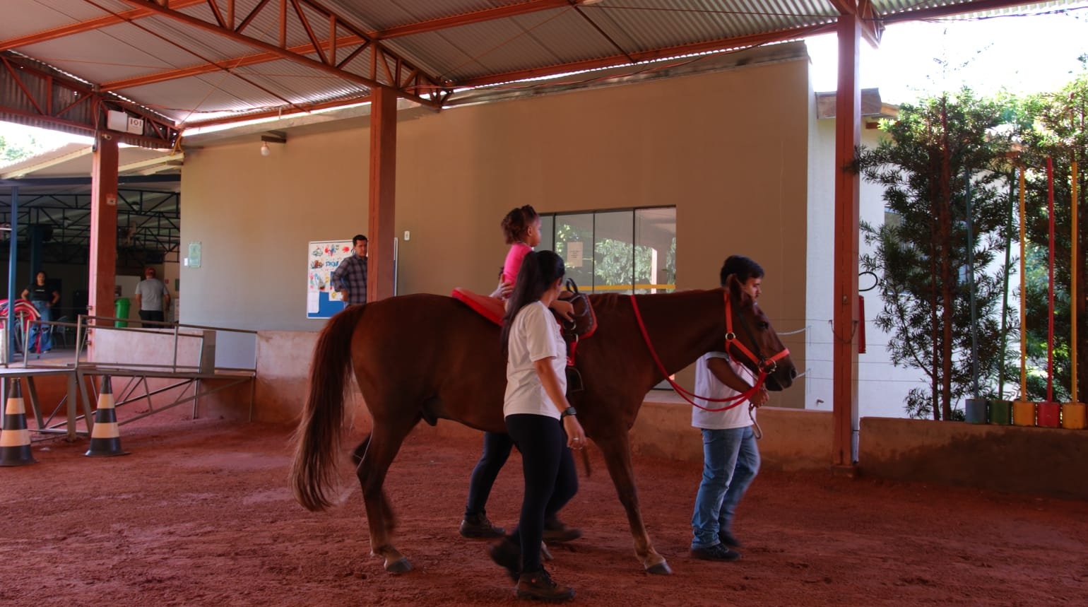 FEIJOADA AMIGOS DA HIPPO LANÇA 11ª EDIÇÃO NO RIOPRETO SHOPPING COM EVENTO NA SALA VIP DO CINE MULTIPLEX*