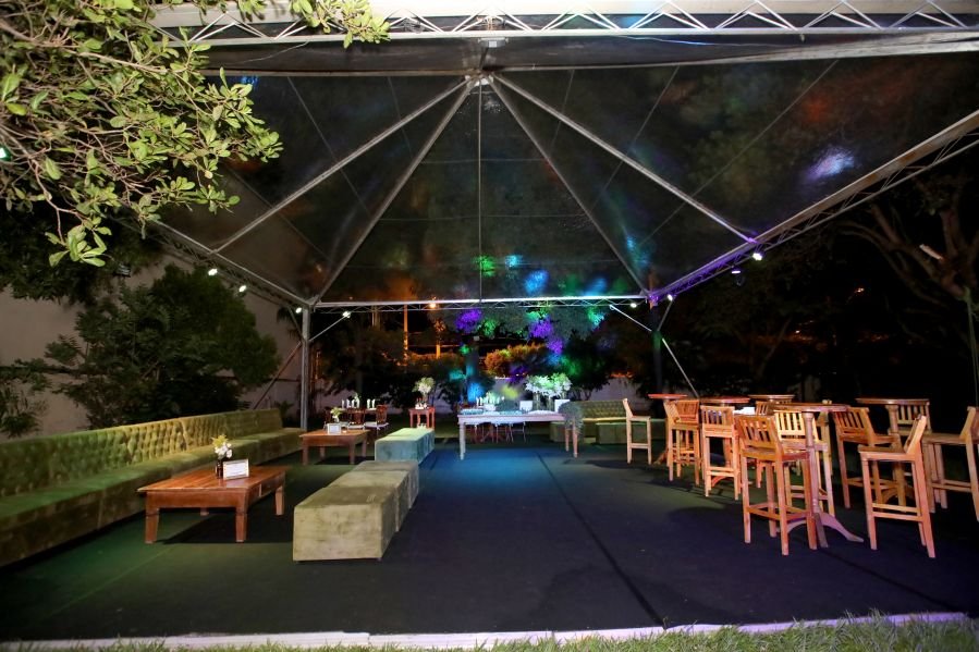 BRINDES AO ANO NOVO – BY JOSÉ AMÉRICO “CASA MACENO/BURITAMA” - Eloisa Mattos