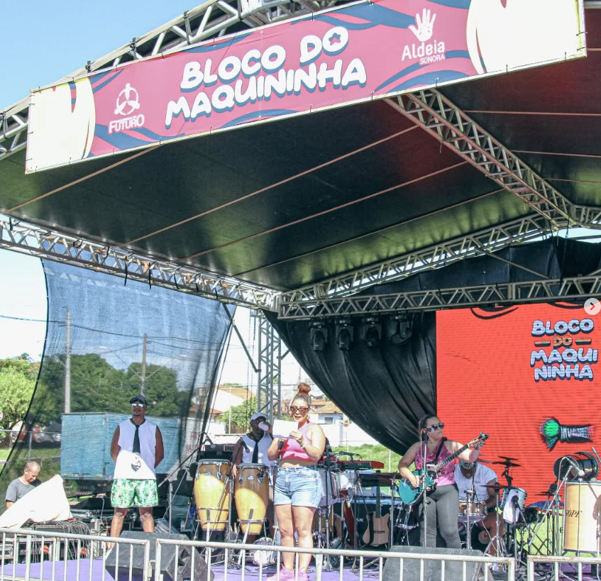 BLOCO DO MAQUINHA REALIZA CARNAVAL BENEFICENTE NO BAIRRO SÃO DEOCLECIANO