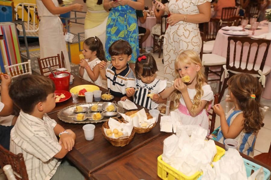 ANIVERSÁRIO DE 3 ANOS DE CECÍLIA ZAFANI ARID – “MINNIE” - Eloisa Mattos