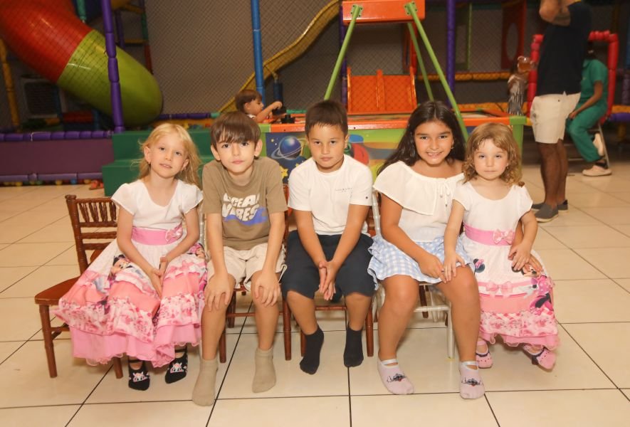 ANIVERSÁRIO DE 3 ANOS DE CECÍLIA ZAFANI ARID – “MINNIE” - Eloisa Mattos