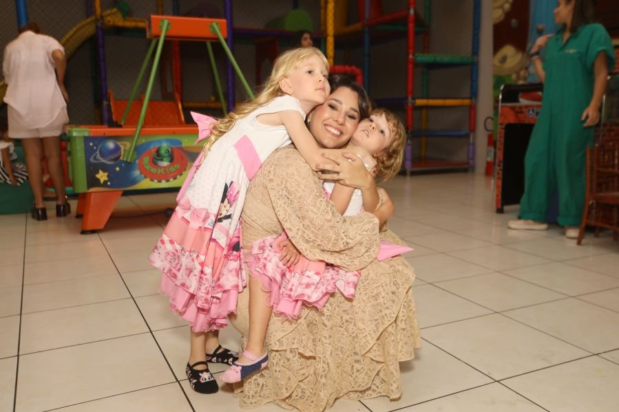 ANIVERSÁRIO DE 3 ANOS DE CECÍLIA ZAFANI ARID – “MINNIE” - Eloisa Mattos
