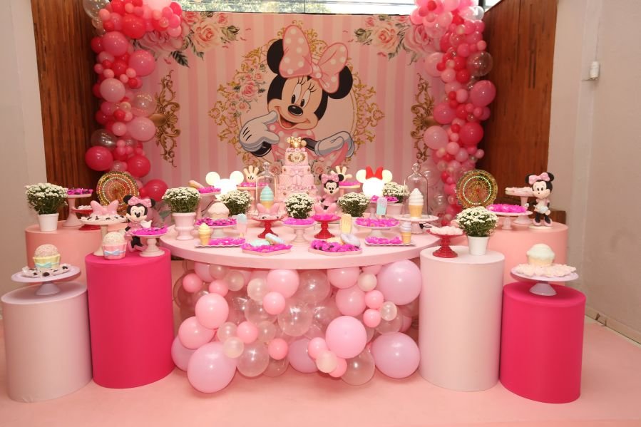 ANIVERSÁRIO DE 3 ANOS DE CECÍLIA ZAFANI ARID – “MINNIE” - Eloisa Mattos