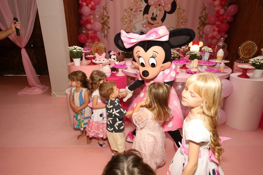 ANIVERSÁRIO DE 3 ANOS DE CECÍLIA ZAFANI ARID – “MINNIE” - Eloisa Mattos