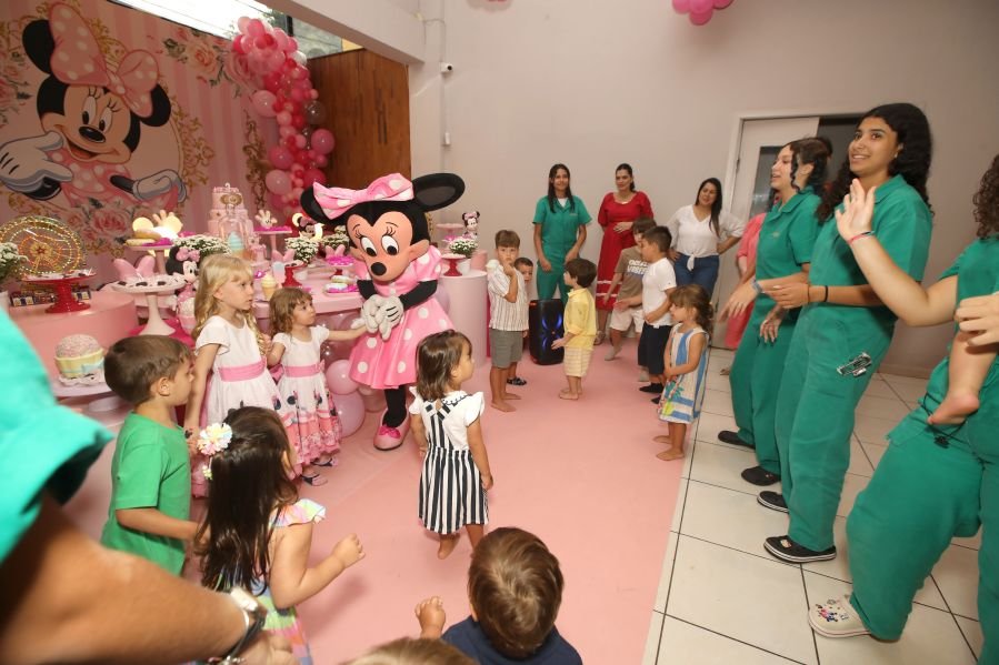 ANIVERSÁRIO DE 3 ANOS DE CECÍLIA ZAFANI ARID – “MINNIE” - Eloisa Mattos