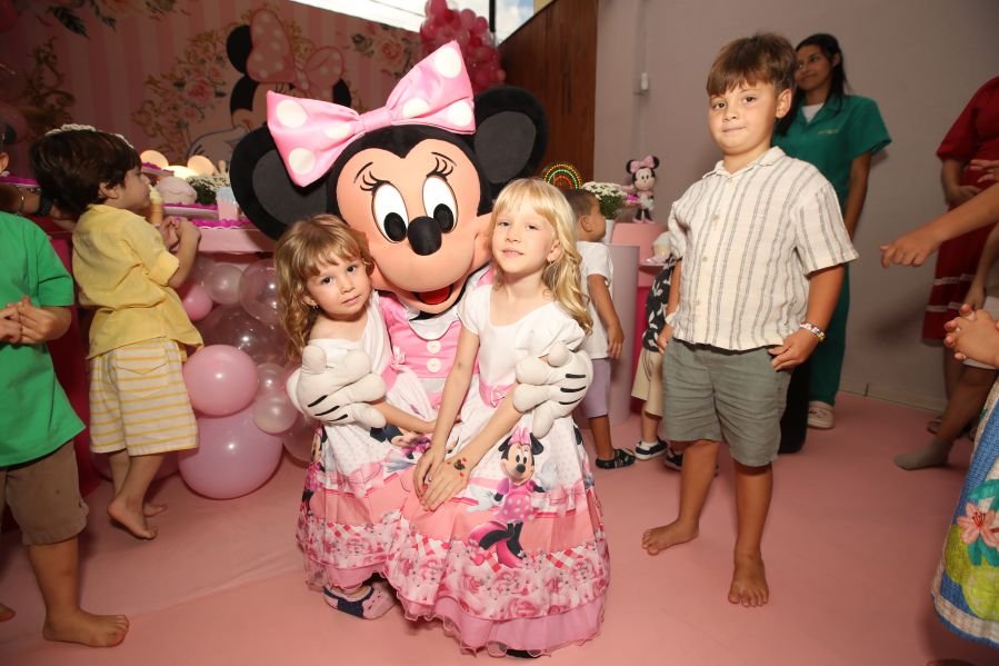 ANIVERSÁRIO DE 3 ANOS DE CECÍLIA ZAFANI ARID – “MINNIE” - Eloisa Mattos