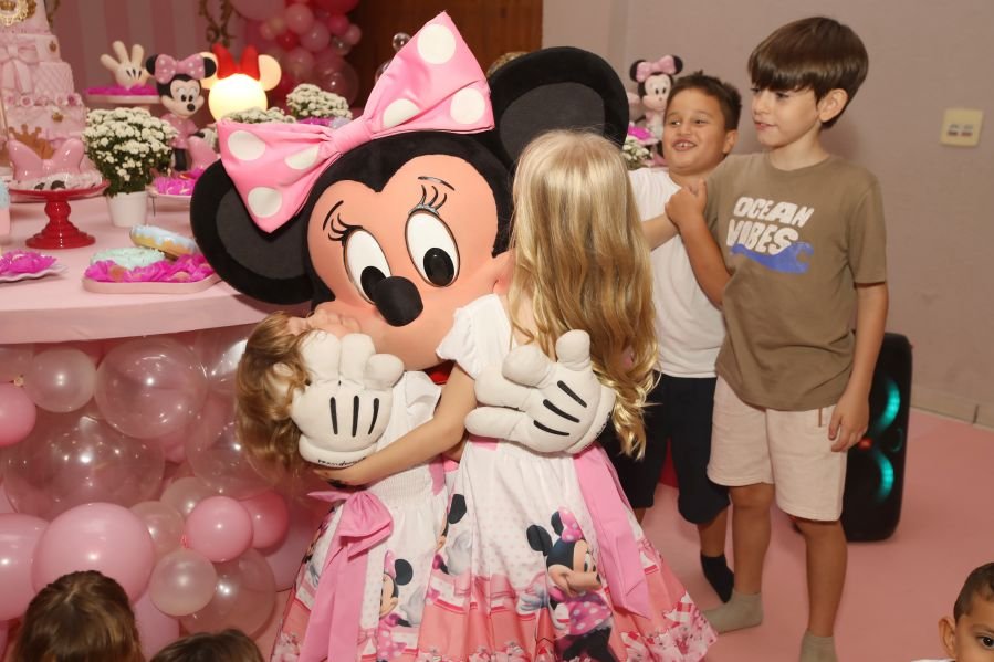 ANIVERSÁRIO DE 3 ANOS DE CECÍLIA ZAFANI ARID – “MINNIE” - Eloisa Mattos