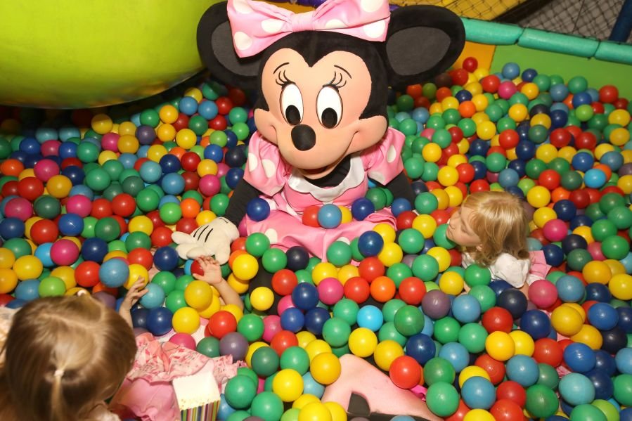 ANIVERSÁRIO DE 3 ANOS DE CECÍLIA ZAFANI ARID – “MINNIE” - Eloisa Mattos