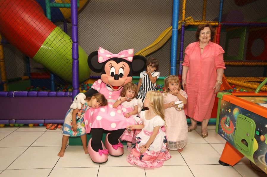 ANIVERSÁRIO DE 3 ANOS DE CECÍLIA ZAFANI ARID – “MINNIE” - Eloisa Mattos