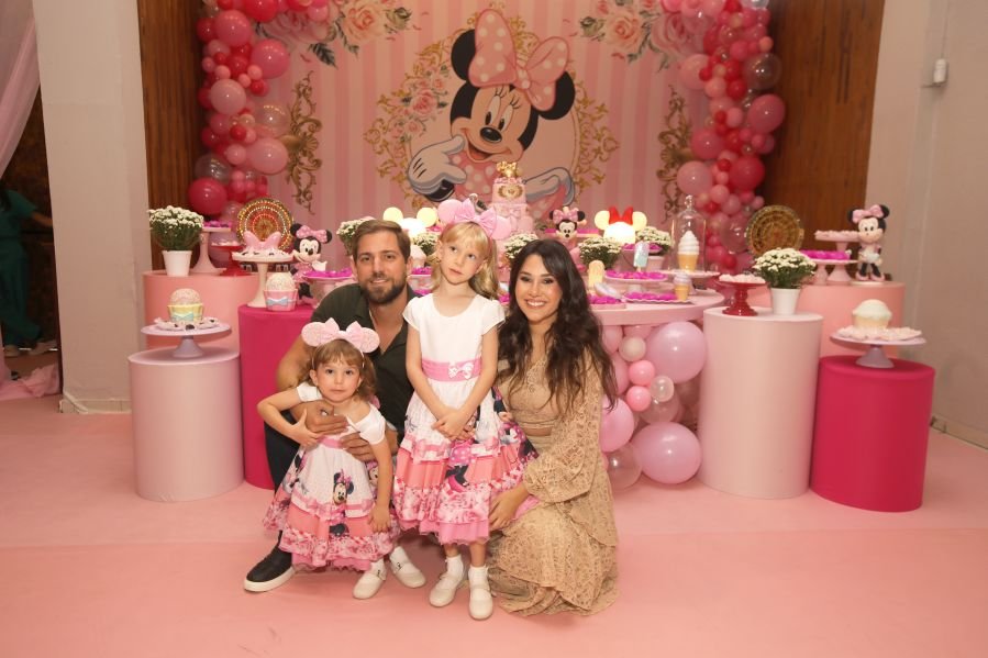 ANIVERSÁRIO DE 3 ANOS DE CECÍLIA ZAFANI ARID – “MINNIE” - Eloisa Mattos