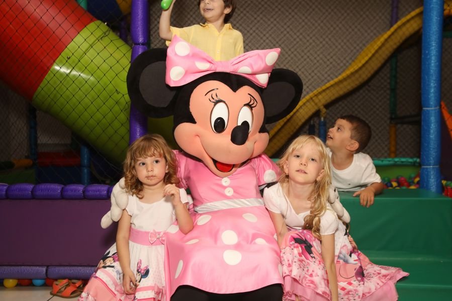 ANIVERSÁRIO DE 3 ANOS DE CECÍLIA ZAFANI ARID – “MINNIE” - Eloisa Mattos