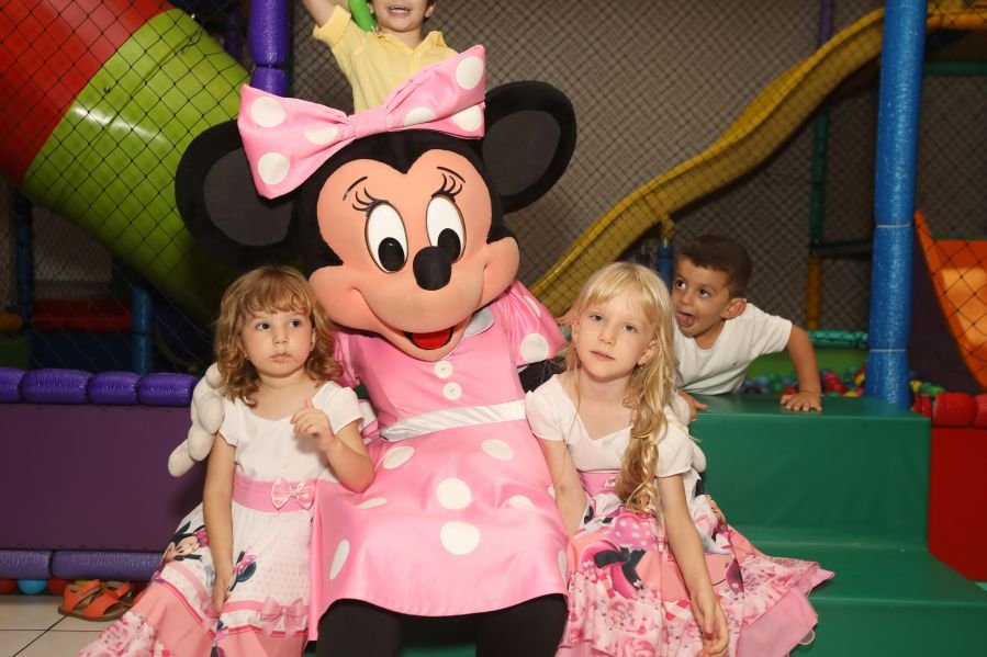 ANIVERSÁRIO DE 3 ANOS DE CECÍLIA ZAFANI ARID – “MINNIE” - Eloisa Mattos