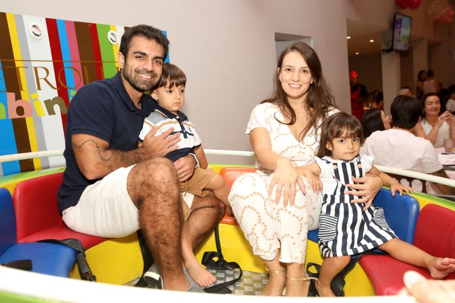 ANIVERSÁRIO DE 3 ANOS DE CECÍLIA ZAFANI ARID – “MINNIE” - Eloisa Mattos