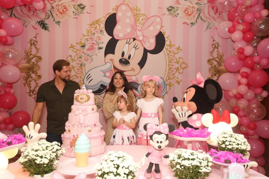 ANIVERSÁRIO DE 3 ANOS DE CECÍLIA ZAFANI ARID – “MINNIE” - Eloisa Mattos