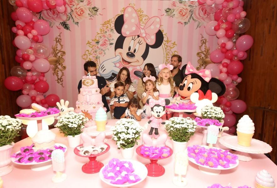 ANIVERSÁRIO DE 3 ANOS DE CECÍLIA ZAFANI ARID – “MINNIE” - Eloisa Mattos