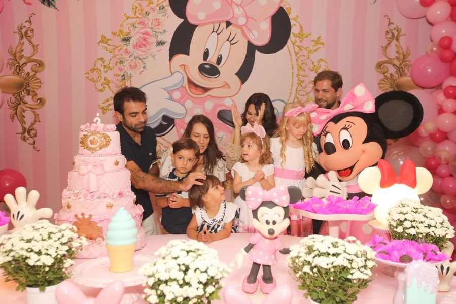 ANIVERSÁRIO DE 3 ANOS DE CECÍLIA ZAFANI ARID – “MINNIE” - Eloisa Mattos