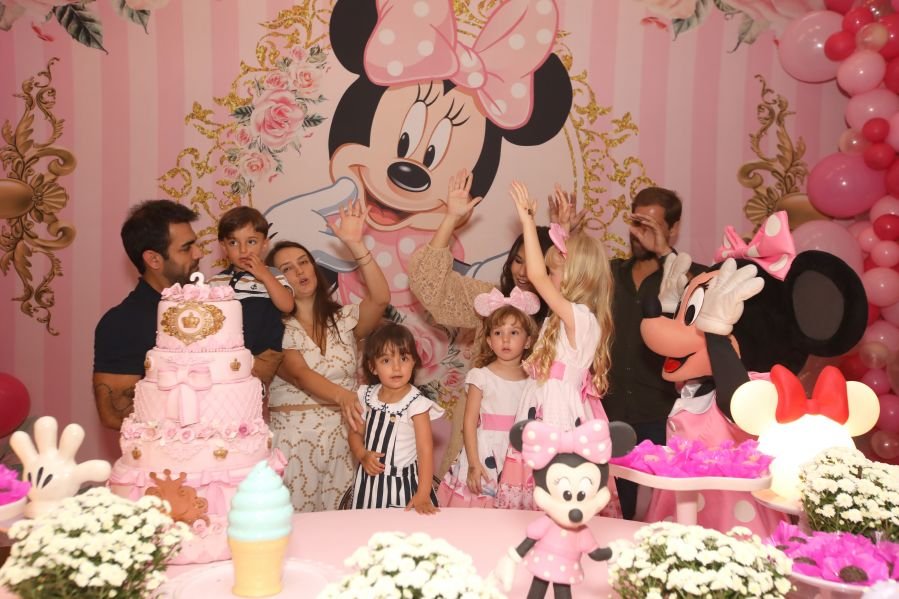 ANIVERSÁRIO DE 3 ANOS DE CECÍLIA ZAFANI ARID – “MINNIE” - Eloisa Mattos