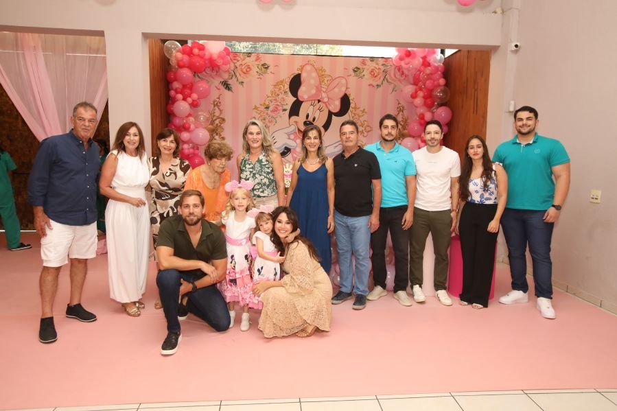 ANIVERSÁRIO DE 3 ANOS DE CECÍLIA ZAFANI ARID – “MINNIE” - Eloisa Mattos