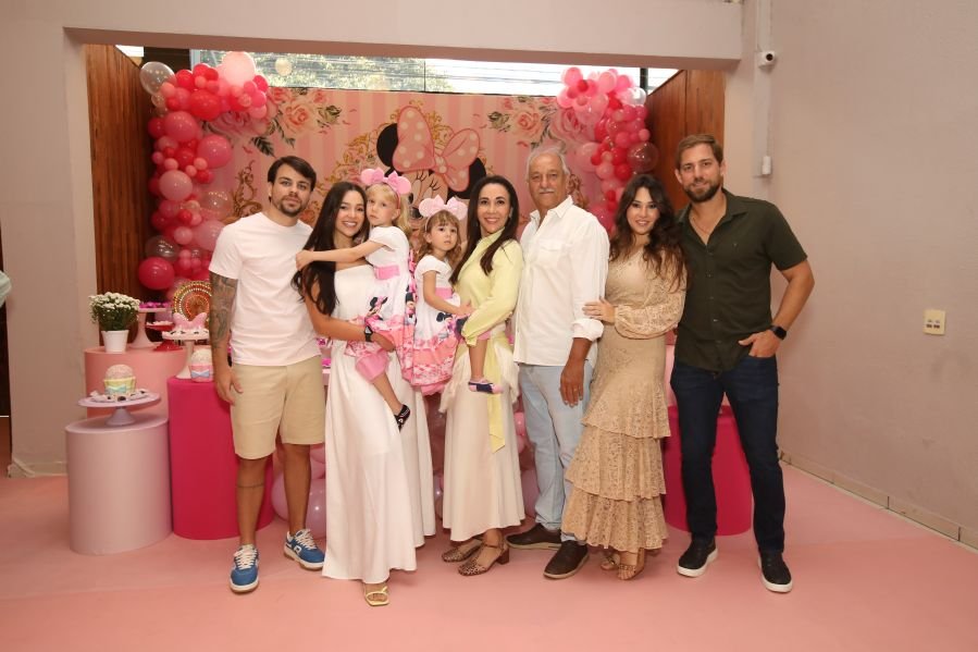 ANIVERSÁRIO DE 3 ANOS DE CECÍLIA ZAFANI ARID – “MINNIE” - Eloisa Mattos