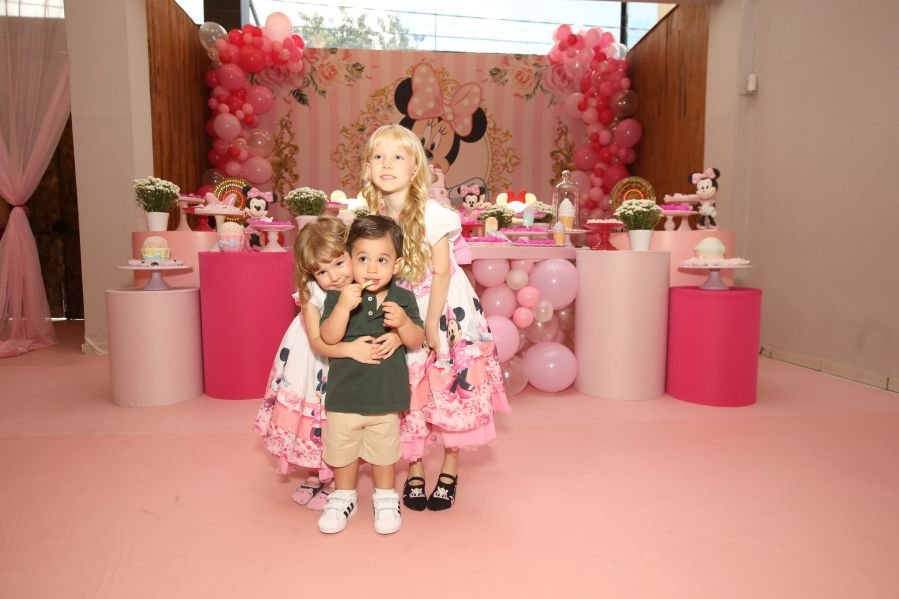 ANIVERSÁRIO DE 3 ANOS DE CECÍLIA ZAFANI ARID – “MINNIE” - Eloisa Mattos