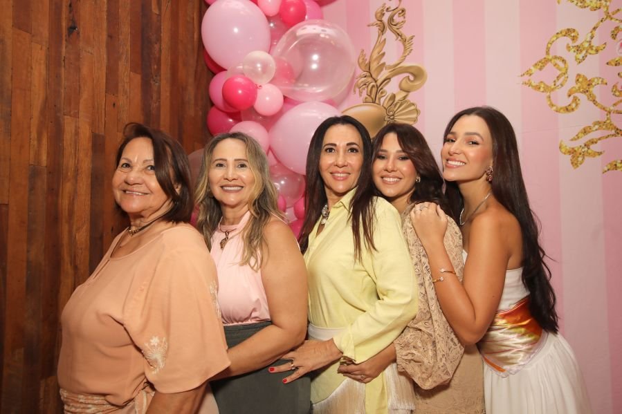 ANIVERSÁRIO DE 3 ANOS DE CECÍLIA ZAFANI ARID – “MINNIE” - Eloisa Mattos