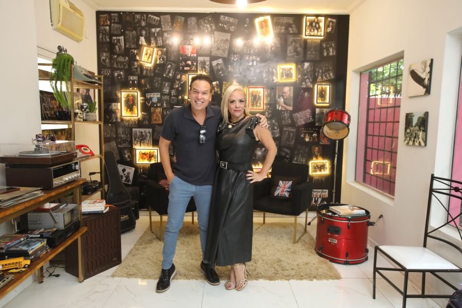 REINAUGURAÇÃO DA CLÍNICA VETERINÁRIA ESPECIALIZADA EM “ONCOLOGIA PET” DRA. JULIANA GABARRON - Eloisa Mattos