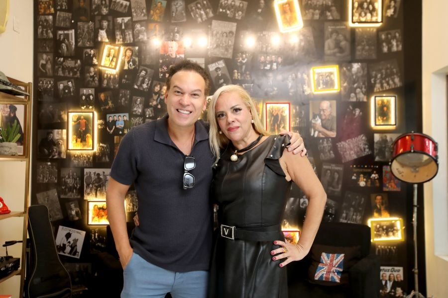 REINAUGURAÇÃO DA CLÍNICA VETERINÁRIA ESPECIALIZADA EM “ONCOLOGIA PET” DRA. JULIANA GABARRON - Eloisa Mattos