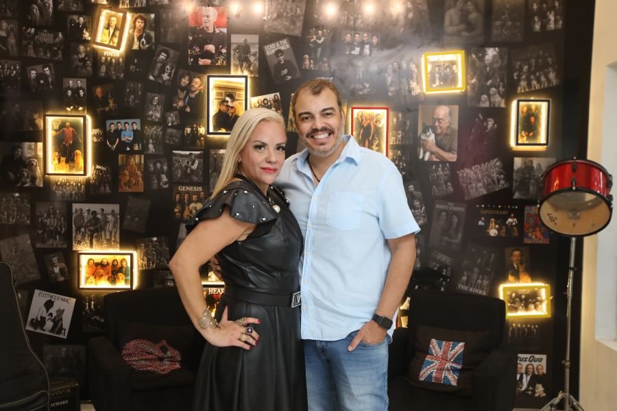 REINAUGURAÇÃO DA CLÍNICA VETERINÁRIA ESPECIALIZADA EM “ONCOLOGIA PET” DRA. JULIANA GABARRON - Eloisa Mattos