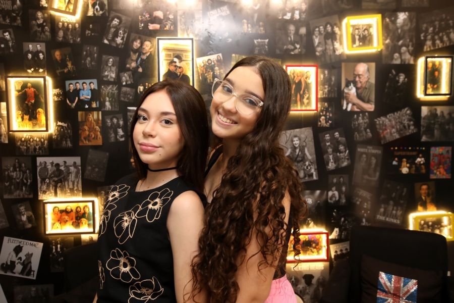 REINAUGURAÇÃO DA CLÍNICA VETERINÁRIA ESPECIALIZADA EM “ONCOLOGIA PET” DRA. JULIANA GABARRON - Eloisa Mattos