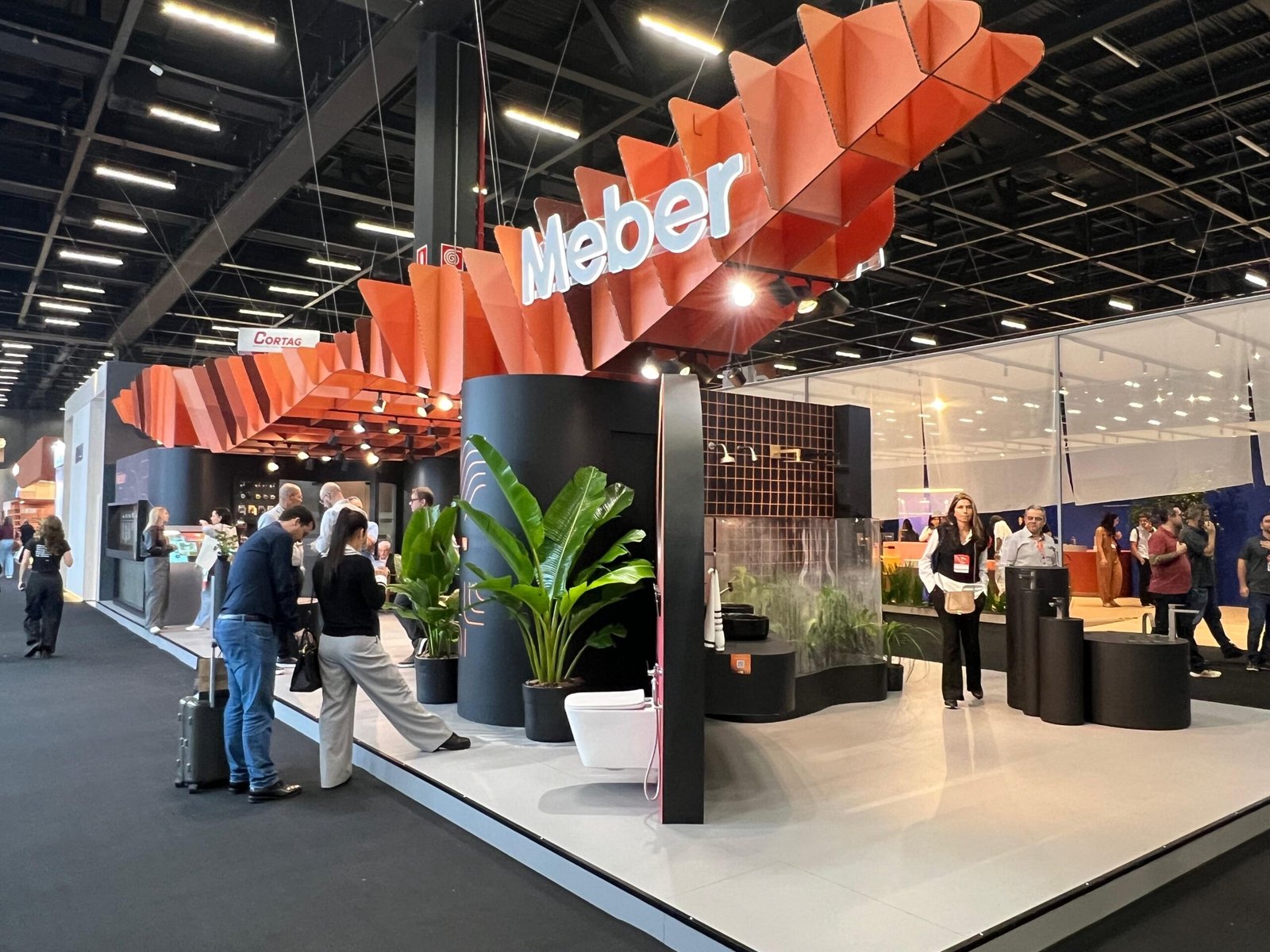 Ingresso solidário da Festa do Peão de Barretos garante reforma de quartos na Santa Casa