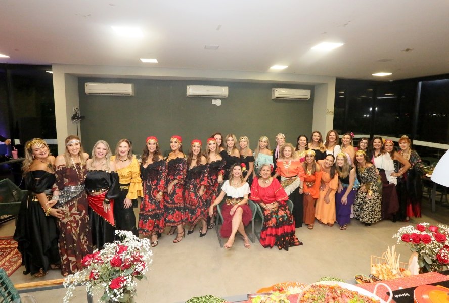 ENCONTRO DO CONSÓRCIO “RED VELVET- NOITE CIGANA” BY ROSÂNGELA E EDNA. - Eloisa Mattos