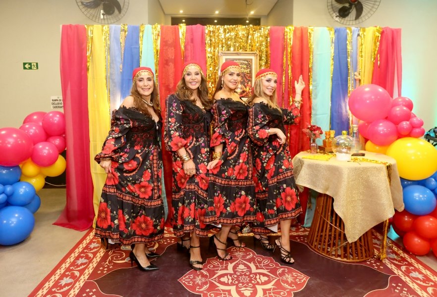 ENCONTRO DO CONSÓRCIO “RED VELVET- NOITE CIGANA” BY ROSÂNGELA E EDNA. - Eloisa Mattos