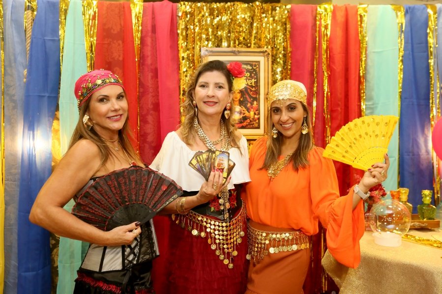 ENCONTRO DO CONSÓRCIO “RED VELVET- NOITE CIGANA” BY ROSÂNGELA E EDNA. - Eloisa Mattos