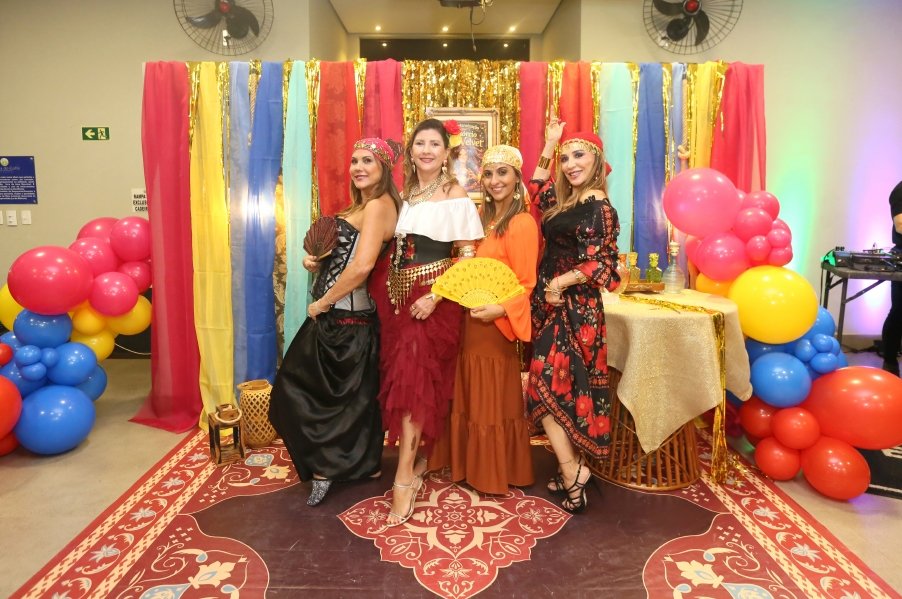 ENCONTRO DO CONSÓRCIO “RED VELVET- NOITE CIGANA” BY ROSÂNGELA E EDNA. - Eloisa Mattos