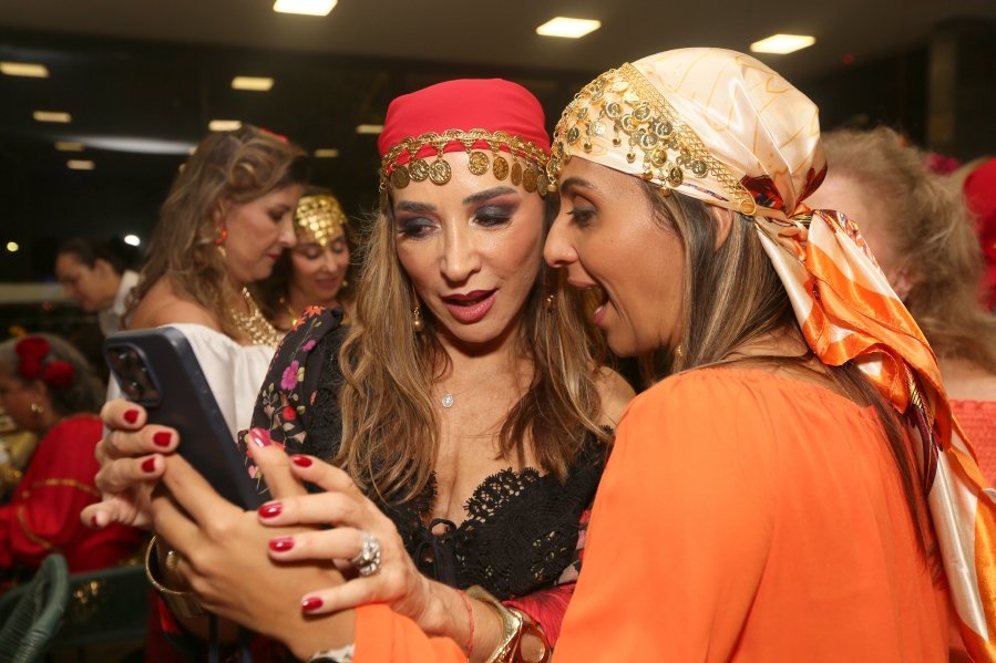 ENCONTRO DO CONSÓRCIO “RED VELVET- NOITE CIGANA” BY ROSÂNGELA E EDNA. - Eloisa Mattos