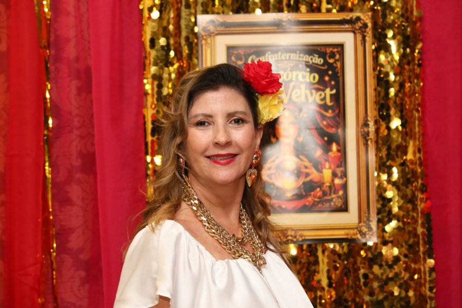 ENCONTRO DO CONSÓRCIO “RED VELVET- NOITE CIGANA” BY ROSÂNGELA E EDNA. - Eloisa Mattos