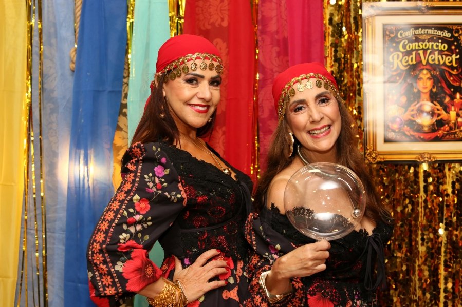 ENCONTRO DO CONSÓRCIO “RED VELVET- NOITE CIGANA” BY ROSÂNGELA E EDNA. - Eloisa Mattos