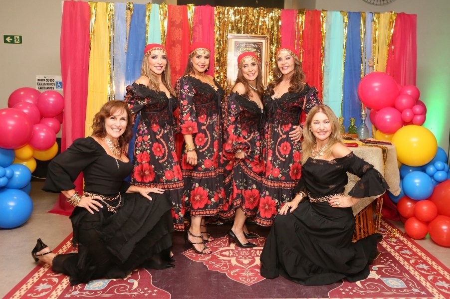 ENCONTRO DO CONSÓRCIO “RED VELVET- NOITE CIGANA” BY ROSÂNGELA E EDNA. - Eloisa Mattos