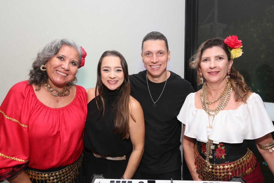 ENCONTRO DO CONSÓRCIO “RED VELVET- NOITE CIGANA” BY ROSÂNGELA E EDNA. - Eloisa Mattos