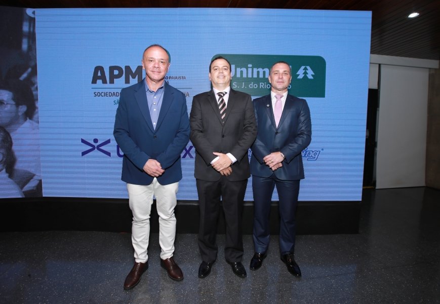 COQUETEL DOS PRESIDENTES- 100 ANOS DA SOCIEDADE MEDICINA E CIRURGIA - Eloisa Mattos